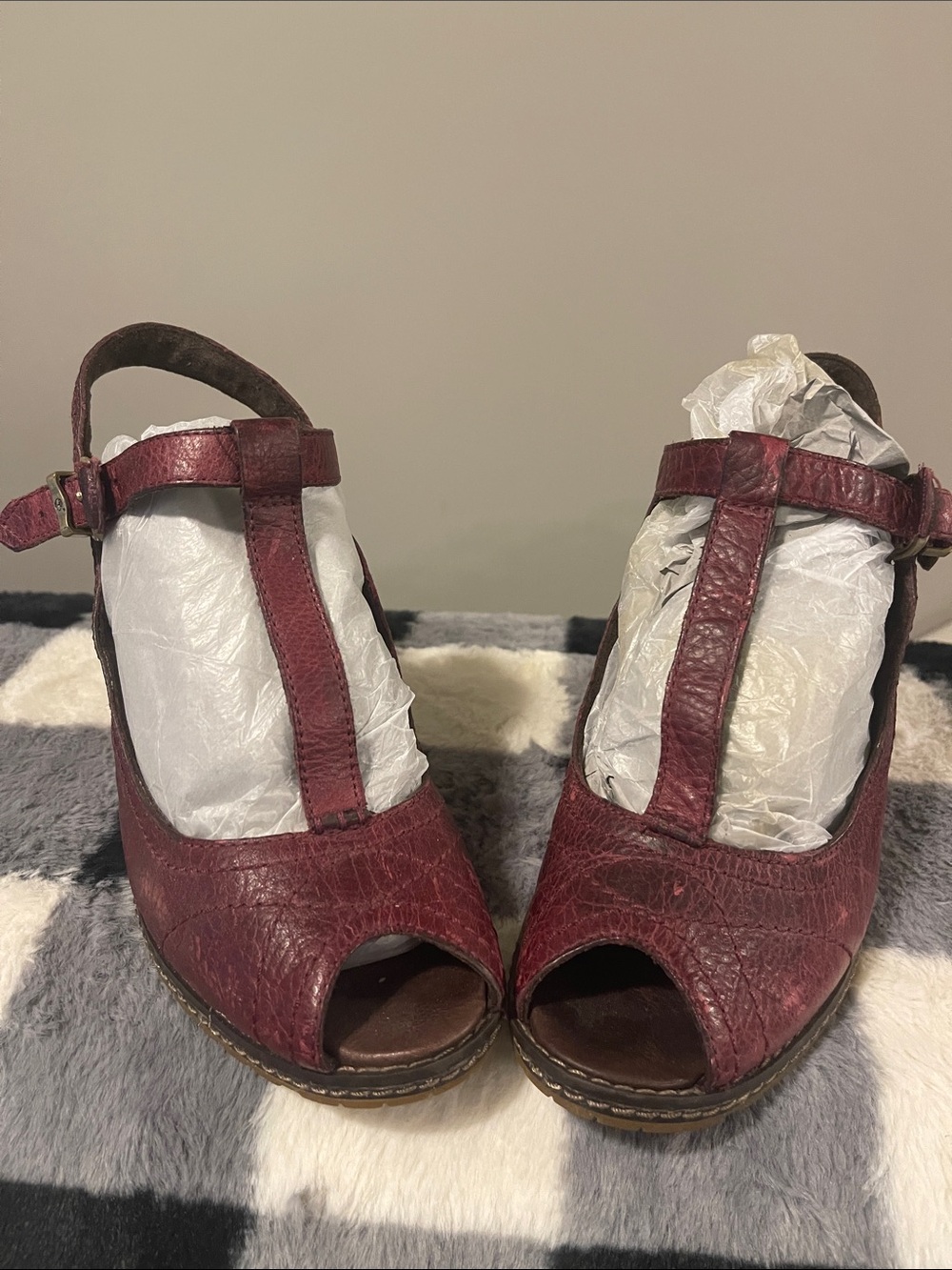 Timberland Women's Burgundy T-Strap Peep-Toe Heels